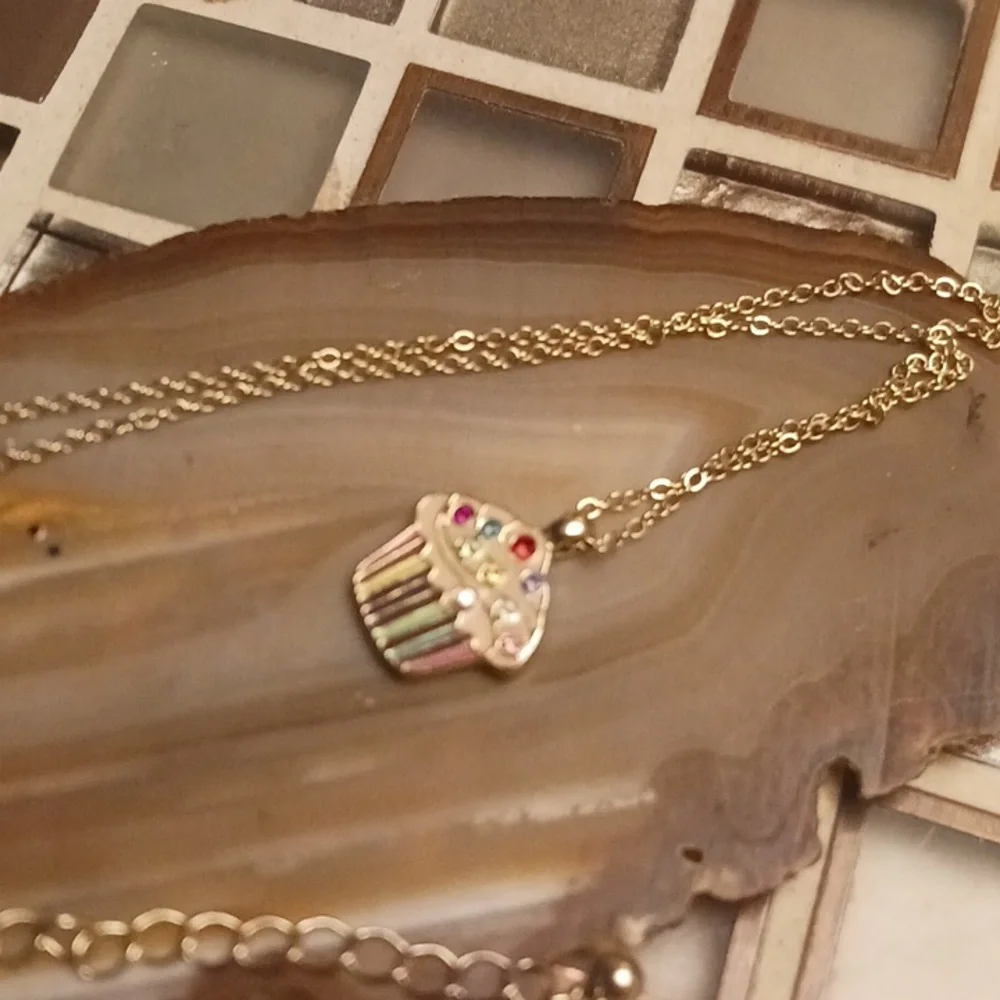 Cute Cupcake necklace